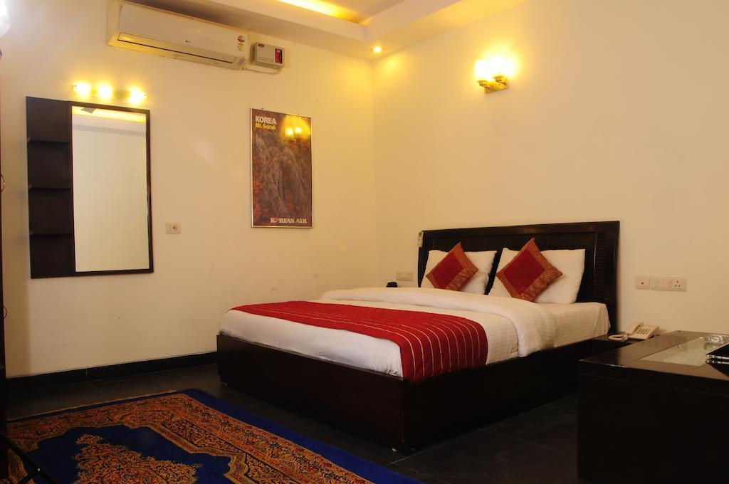 Hotel Airport Daya Capitol