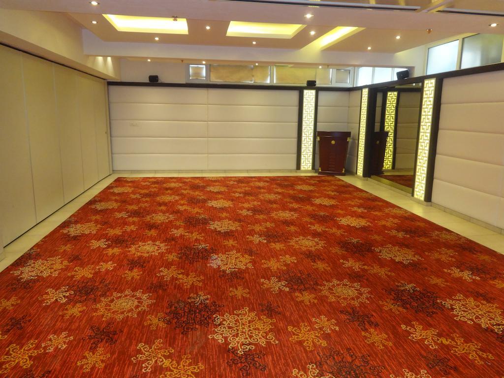 Hotel Amrapali Grand