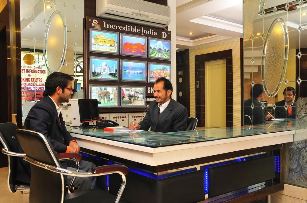 Hotel Shivdev International Near Railway Station Nova Deli