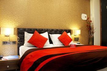 Hotel Oyo Peera Garhi