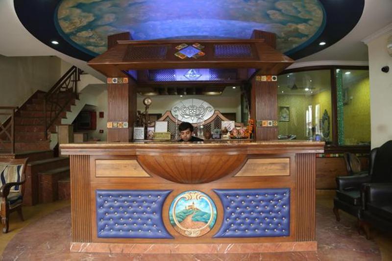 Hotel Ivory Palace 3*