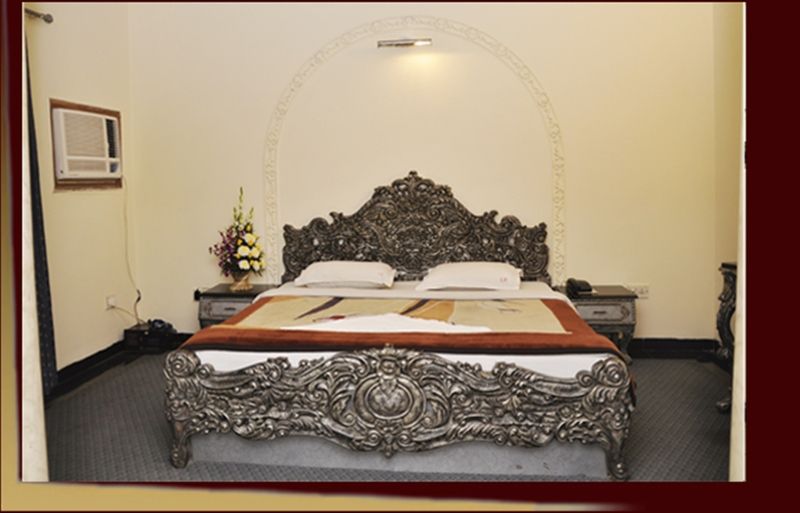 Hotel Ivory Palace