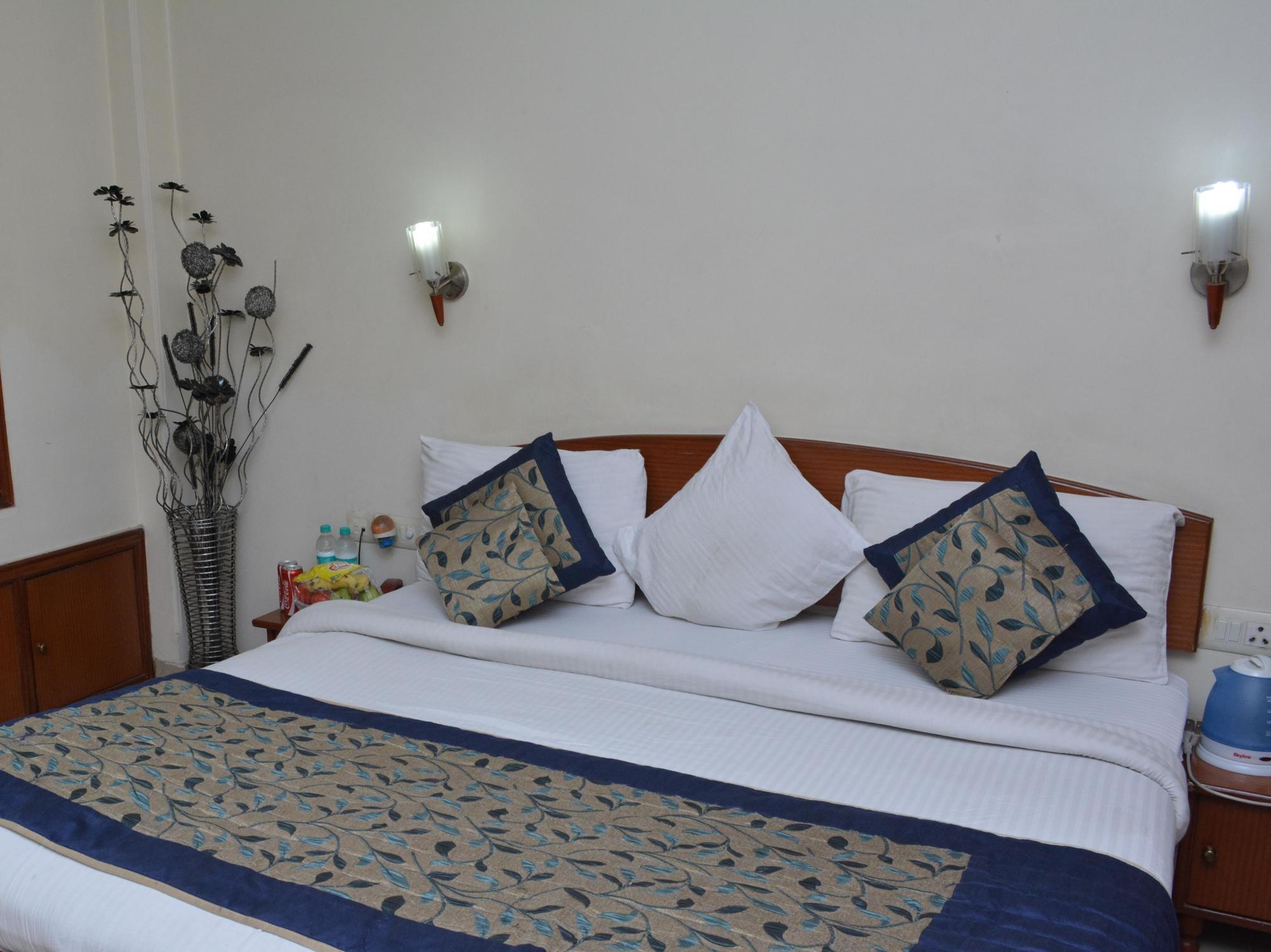 Airport Vishal Residency