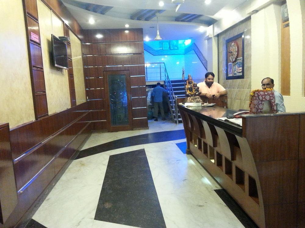 Albergue Hindustan- By Backpackers Heaven