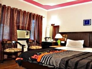 Hotel Centre 3*