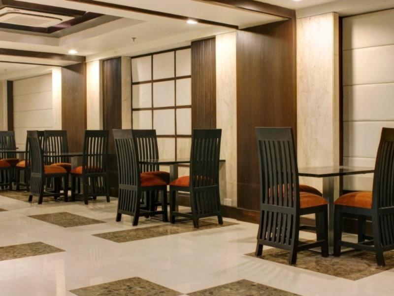 Hotel Aavaa Surya Continental New Delhi