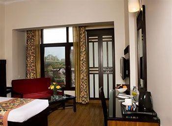 Broadway Hotel Delhi (National Capital Territory of India)