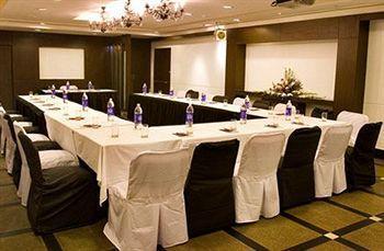 Broadway Hotel 3*