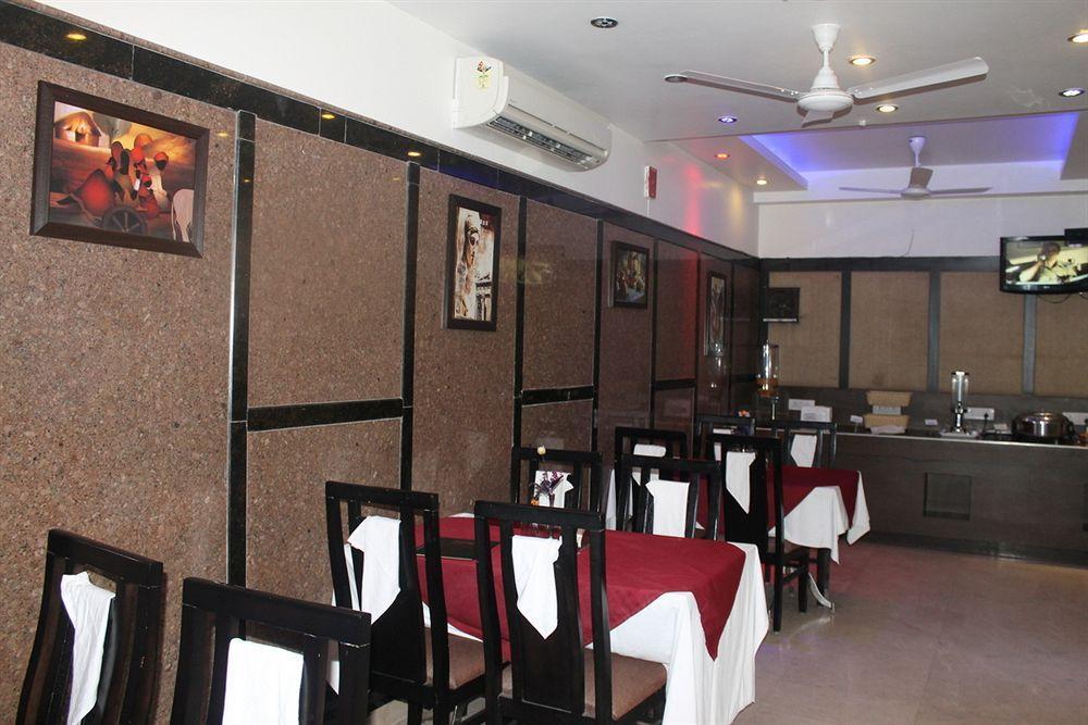 Shipra International Hotel 3*