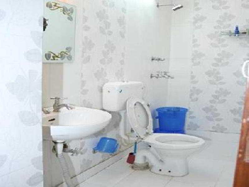 Kelson Dx With Parking, 2mins From Metro Station Near Railway Station Hotel