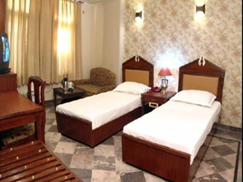 Hotel Sunstar Grand
