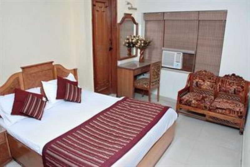 Hotel Mohan International