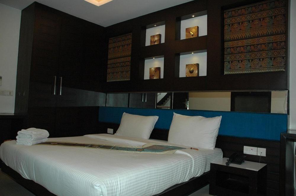 Swaran Palace Hotel 4*