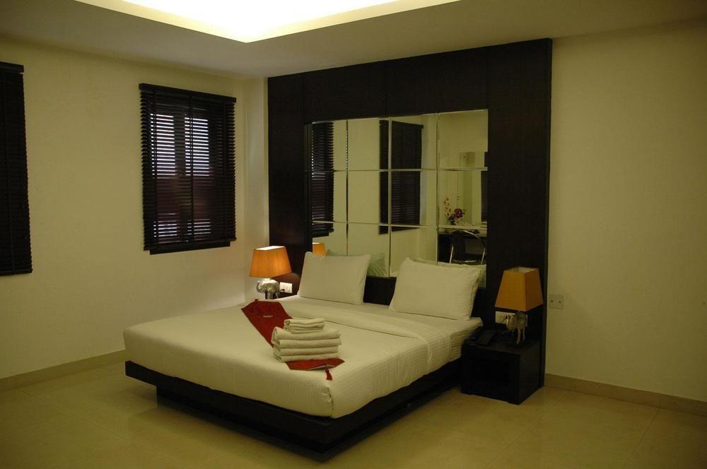 Swaran Palace Hotel