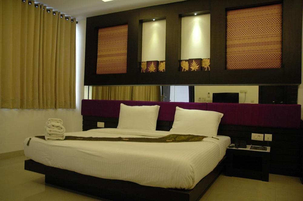 Swaran Palace Hotel