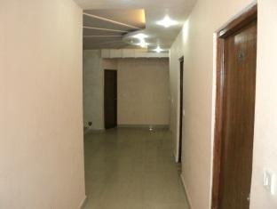 Aman Plaza 2*