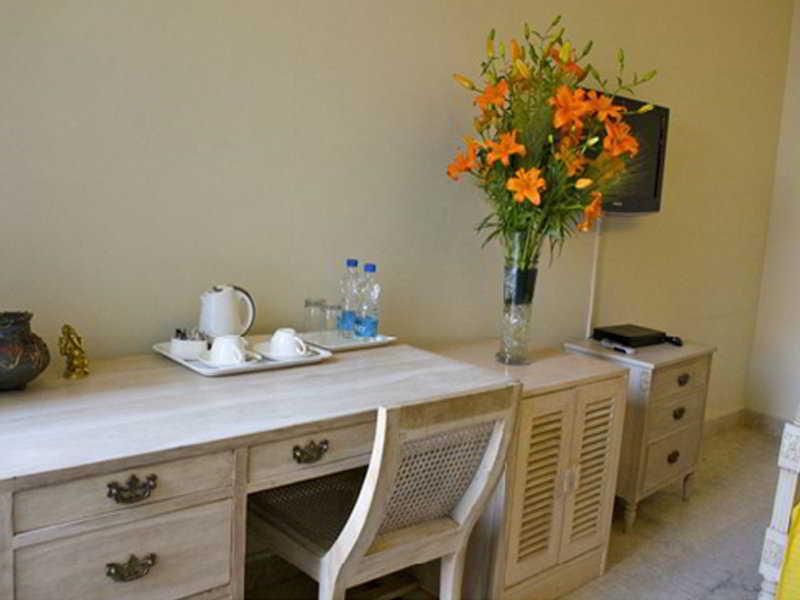 Bed & Breakfast Colonel's Retreat New Delhi