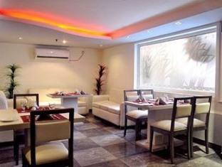Mem International Hotel New Delhi