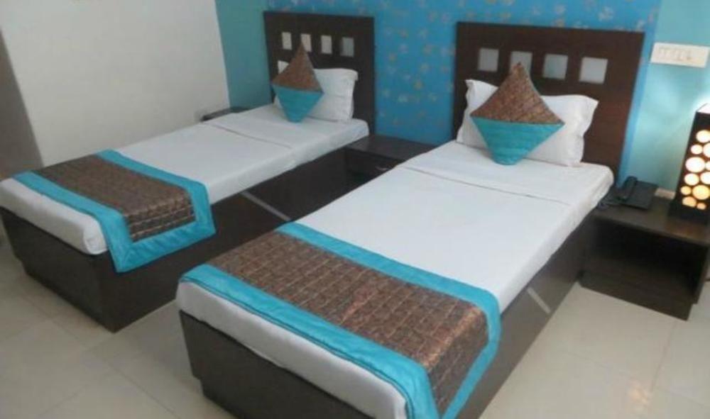 Airport Hotel