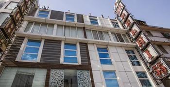 Delhi 55 -city Center Hotel