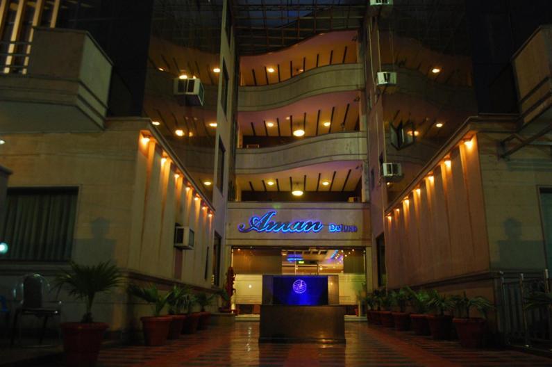 Hotel Aman Deluxe New Delhi