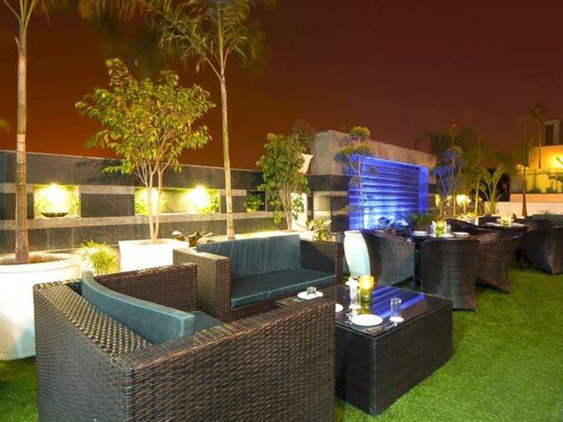Hotel Swaran Palace