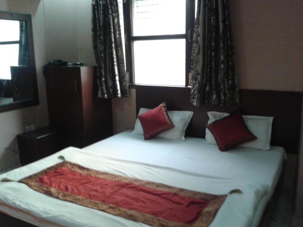 Hridey Hotel