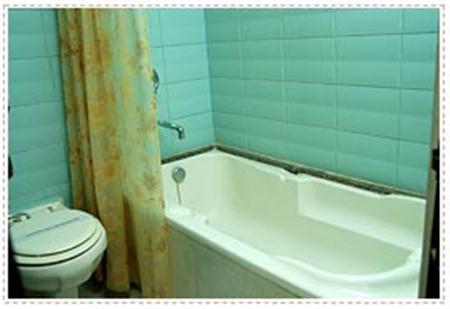 Hotel Capital O 2382 White House Continental Delhi (National Capital Territory of India)
