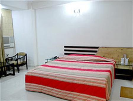 Capital O 2382 White House Continental 3* Delhi (National Capital Territory of India)