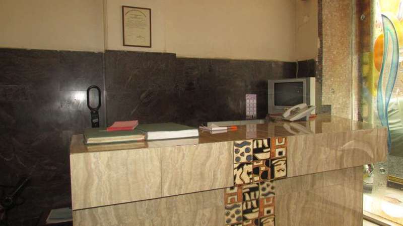 Kelson Dx With Parking, 2mins From Metro Station Near Railway Station