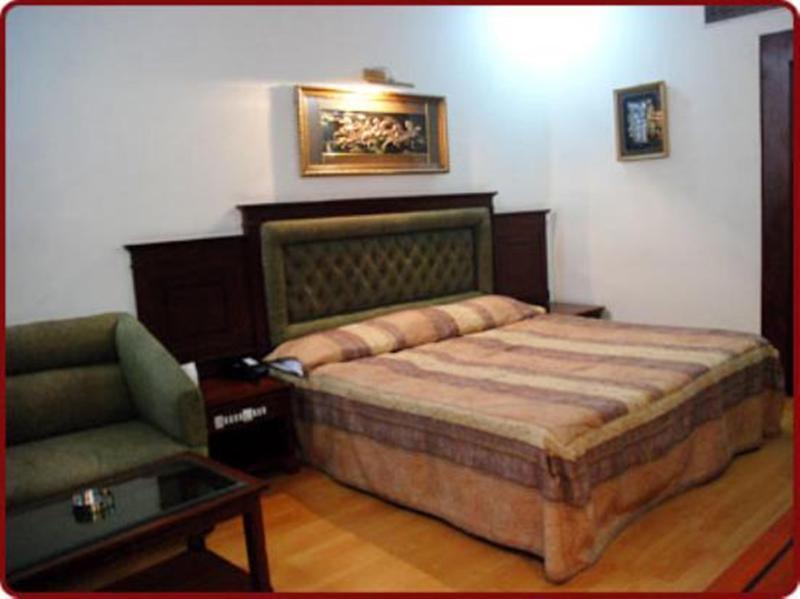 Hotel Mohan International New Delhi