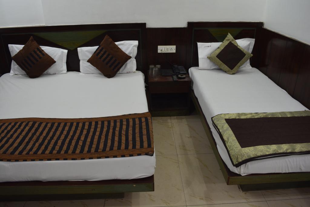 Guest house Surya *
