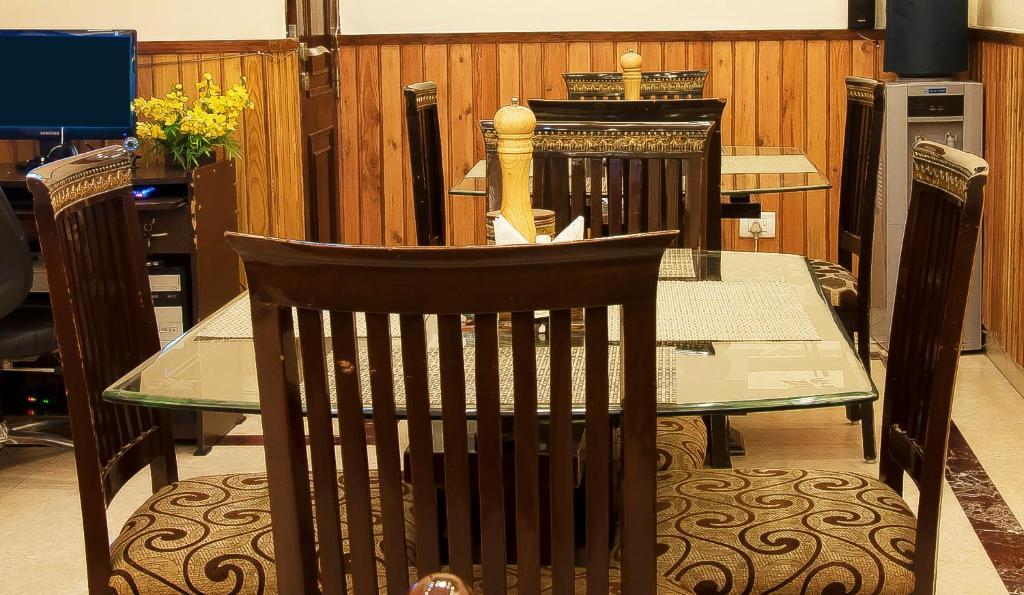 Hotel Wood Castle Delhi (National Capital Territory of India)