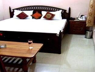 Hotel Madhuban 2*