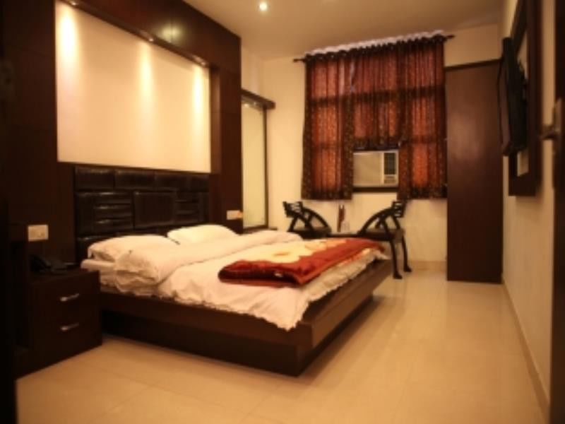 Pahwa International Hotel New Delhi