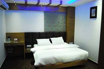 Fortuner Karol Bagh Just 1 Km From New Railway Station
