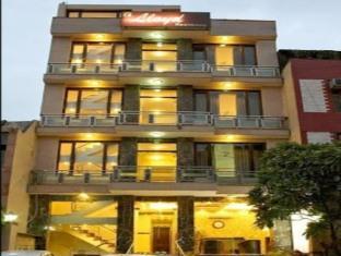 Hotel Fabexpress Llyod Residency New Delhi
