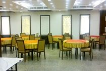 Fortuner Karol Bagh Just 1 Km From New Railway Station Hotel