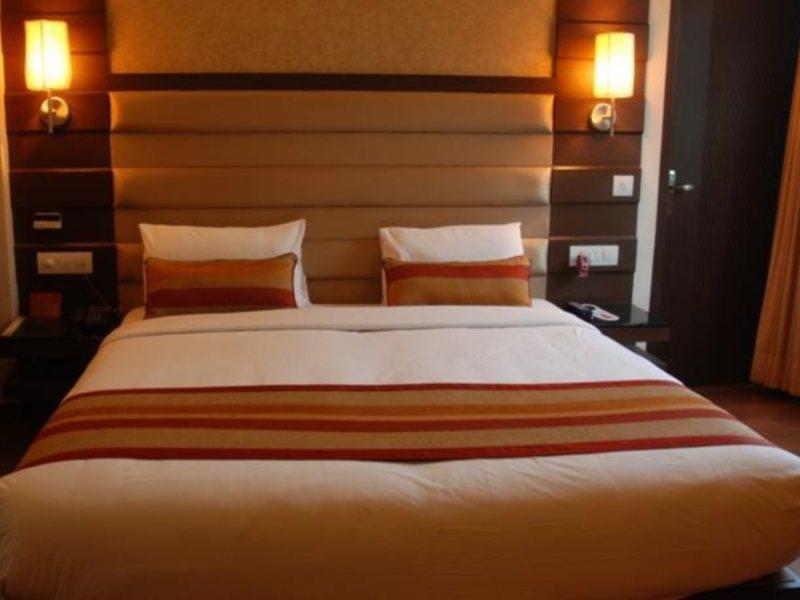 Hotel O Metro Height's Near Nangloi Railway Metro Station 3*