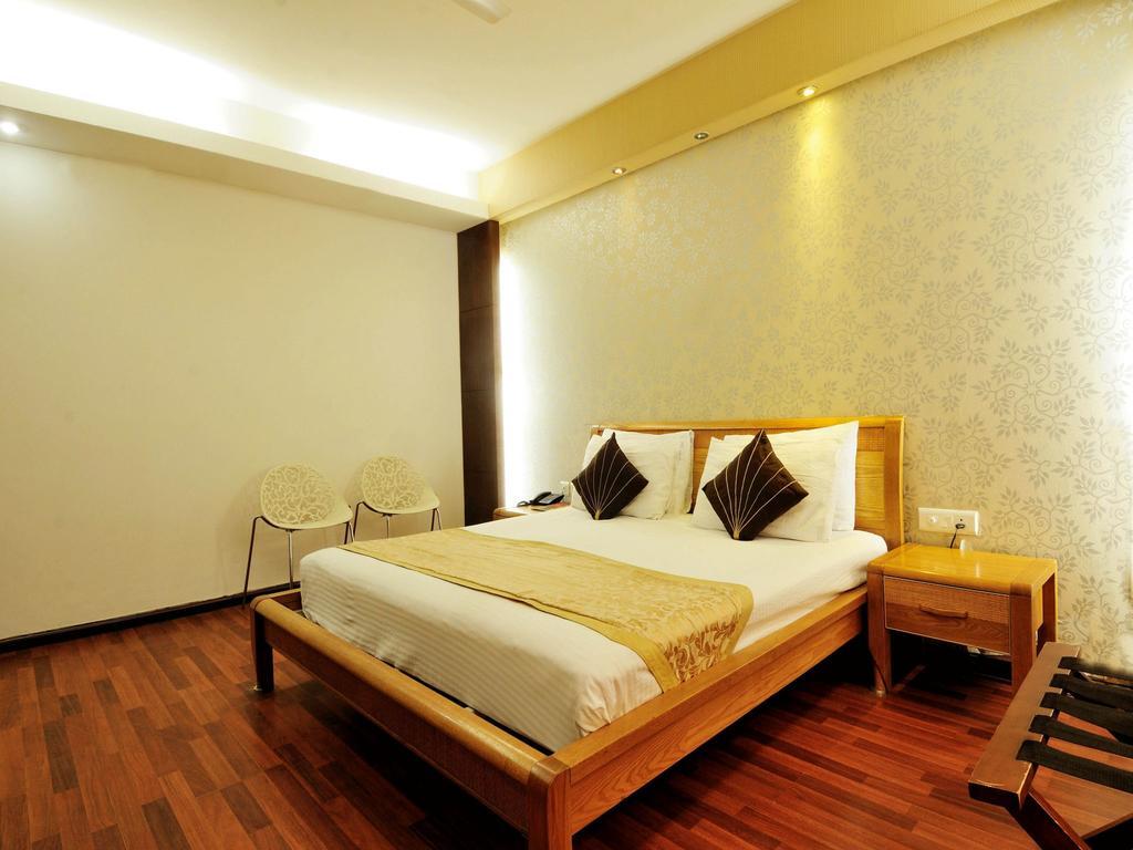 Sisley The Boutique New Delhi
