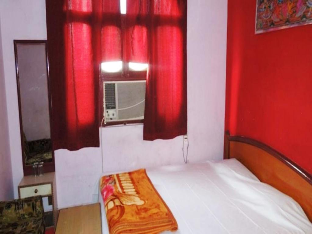Hotel Adb Chander Palace