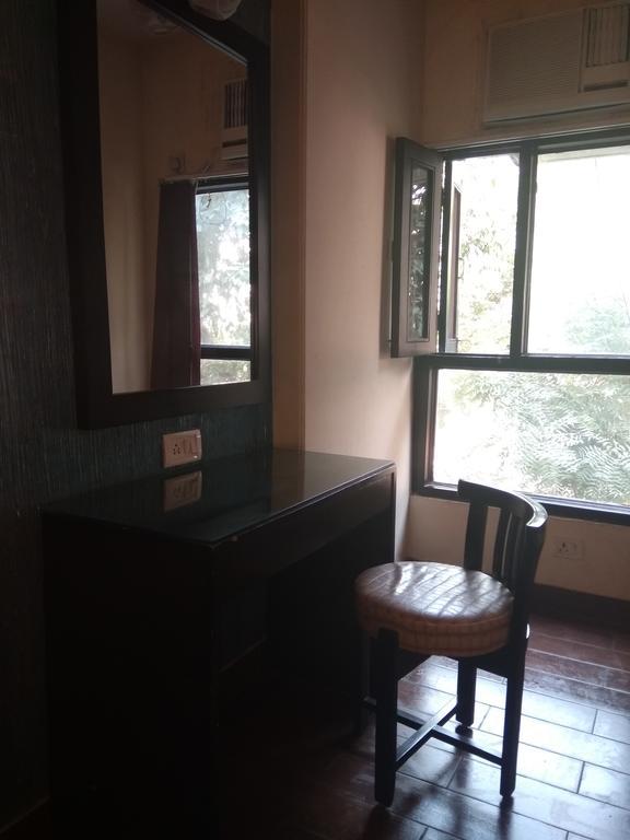 Hotel Arihant Inn-near Blk Hospital