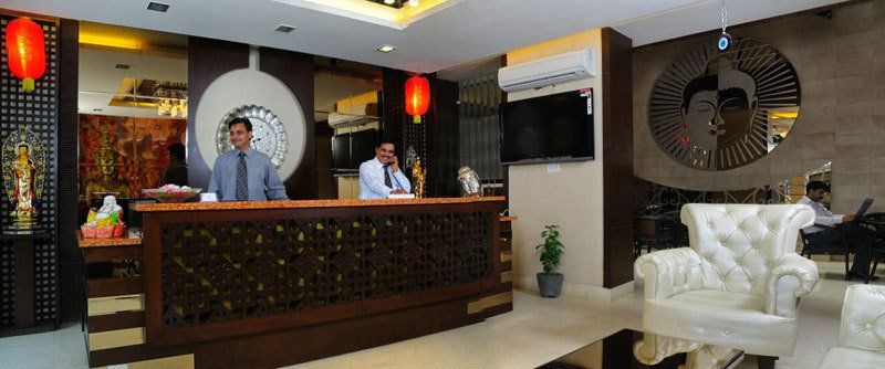 China Town Hotel 3*