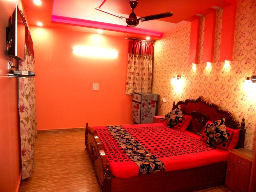 Mystique Moments Bed & Breakfast Delhi (National Capital Territory of India)