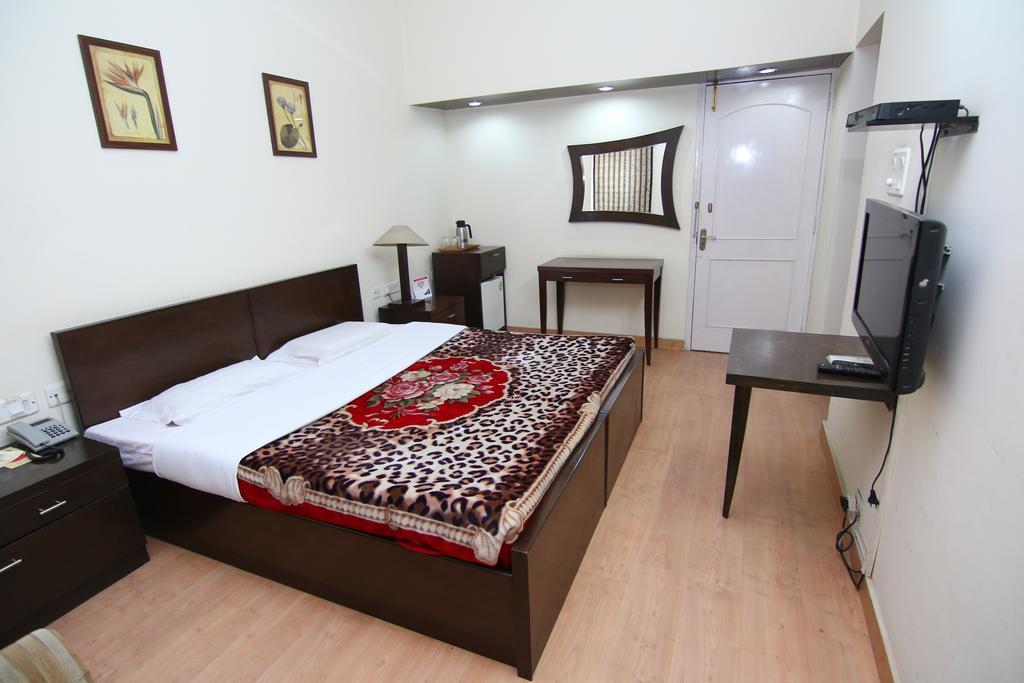 Ymca Tourist Hostel