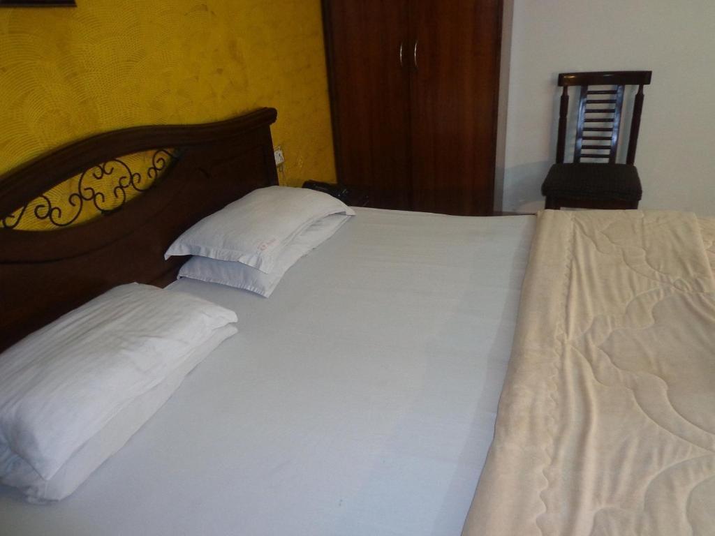 Hotel R S International @ Paharganj Nova Deli