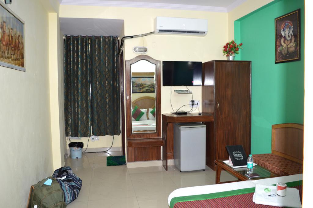 Hotel Ganga 3*