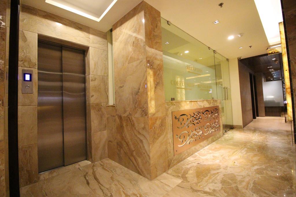 Golden Grand 4* Delhi (National Capital Territory of India)