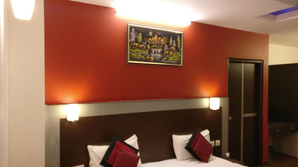 Airport Vishal Residency Hotel New Delhi