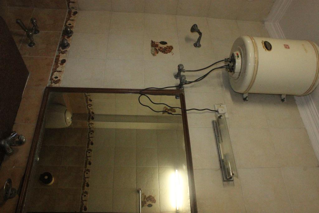 Centre Nizamuddin 3*